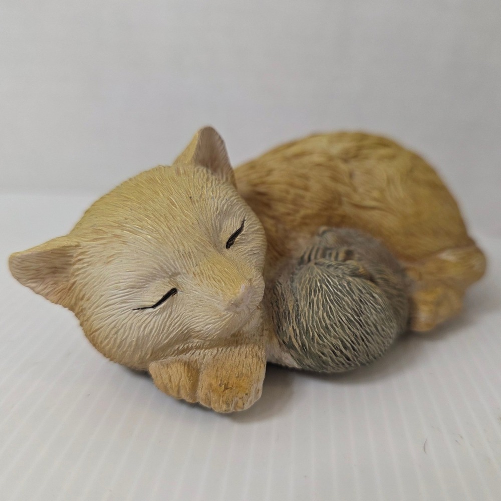 Unbranded Sleeping Cat Figurine and Mouse Small Orange Fair Taiwan Export